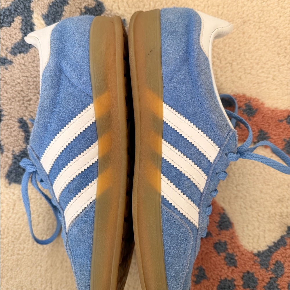 Adidas Gazelle Blue and White Sneakers - Picture 4 of 4
